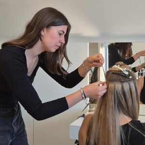 Wunderschöne Tape Extensions